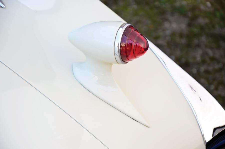 Детали экстерьера Delahaye 135 MS Coupe par Figoni & Falaschi 1938 года  (фото 22 из 59)
